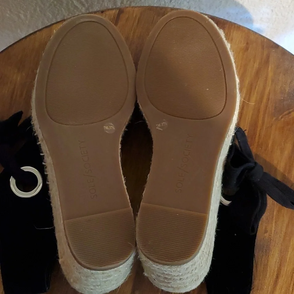 Sole Society- Womens Black Suede Wedge Espadrille Straw/Rattan Heels Peep Toe 7